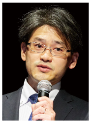 安井 久晃 氏